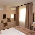 Argisht Palace Only ホテル 3*