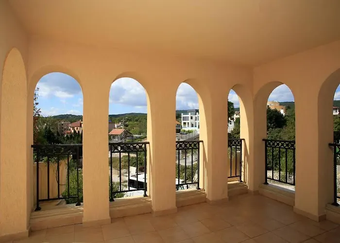 Argisht Palace Only فندق 3*