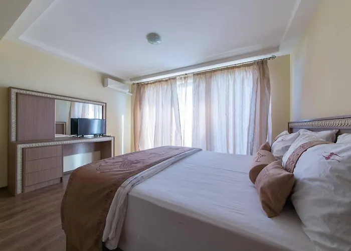 Argisht Palace Only 3* Golden Sands